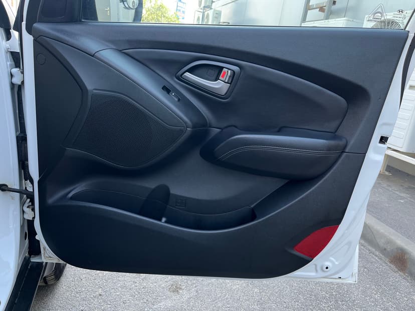 hyundai-ix35-2014-45-28
