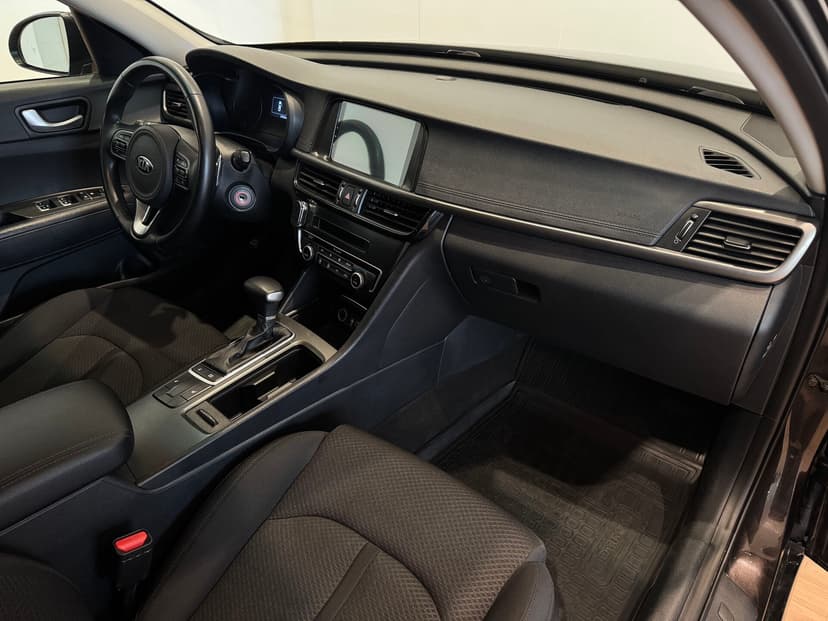 kia-optima-2017-975-4