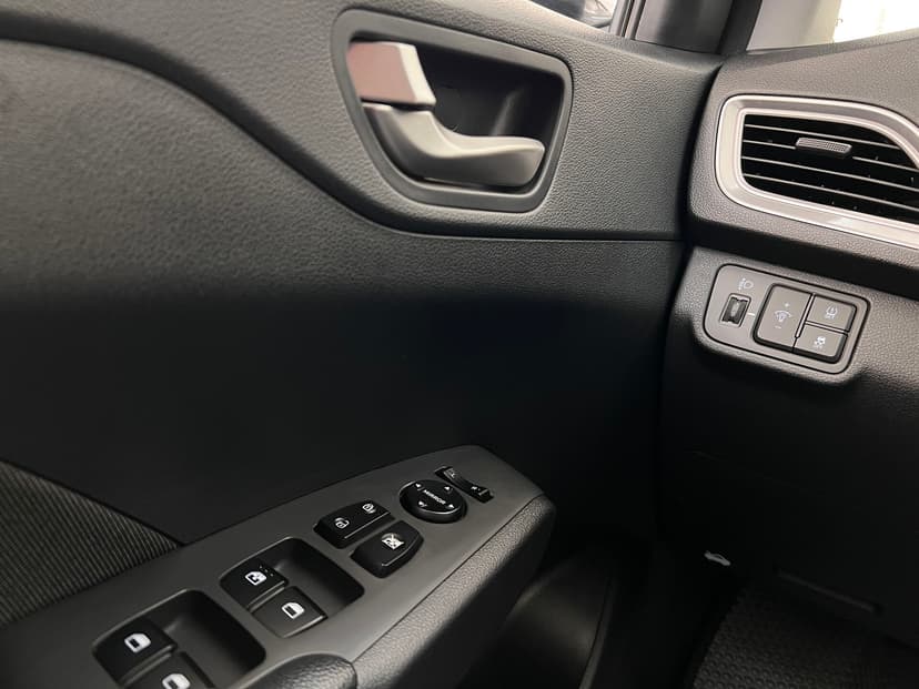 hyundai-solaris-2019-456-18
