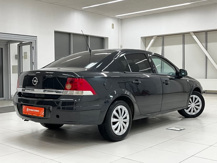 opel-astra-2013-677-4