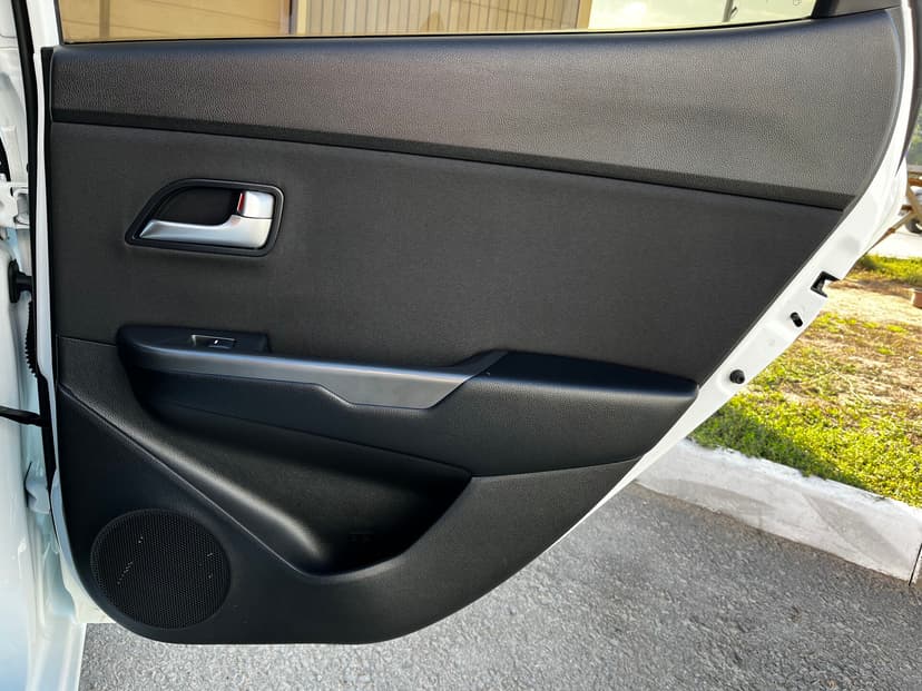 kia-rio-2016-556-21