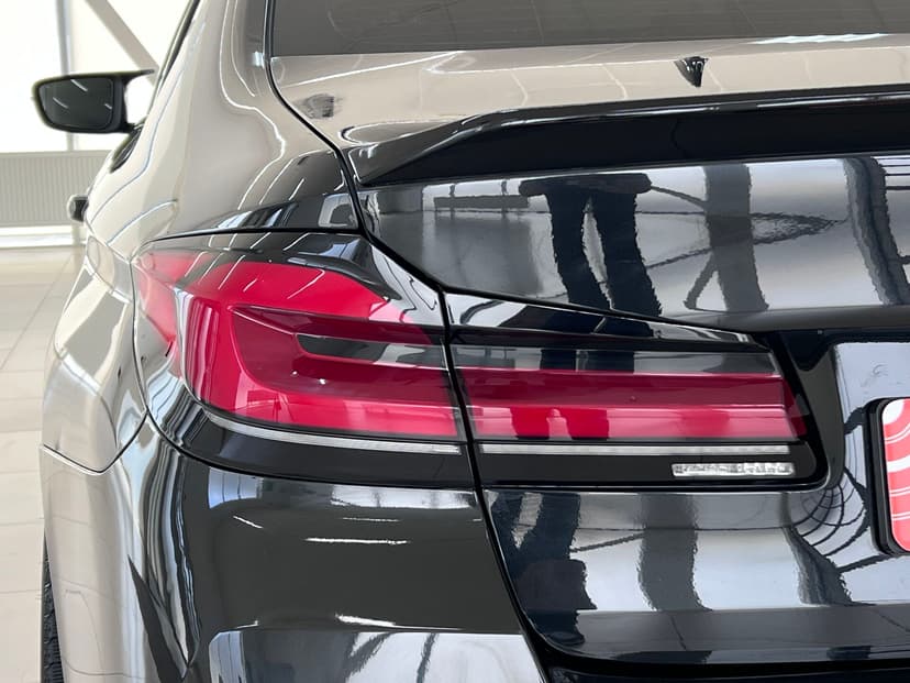 bmw-5 серия-2017-10-12