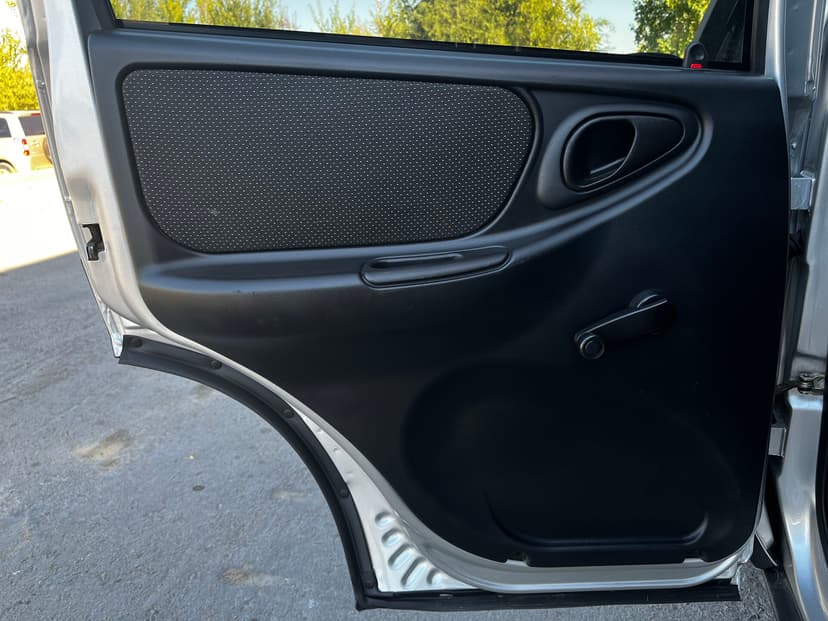 chevrolet-niva-2019-407-20