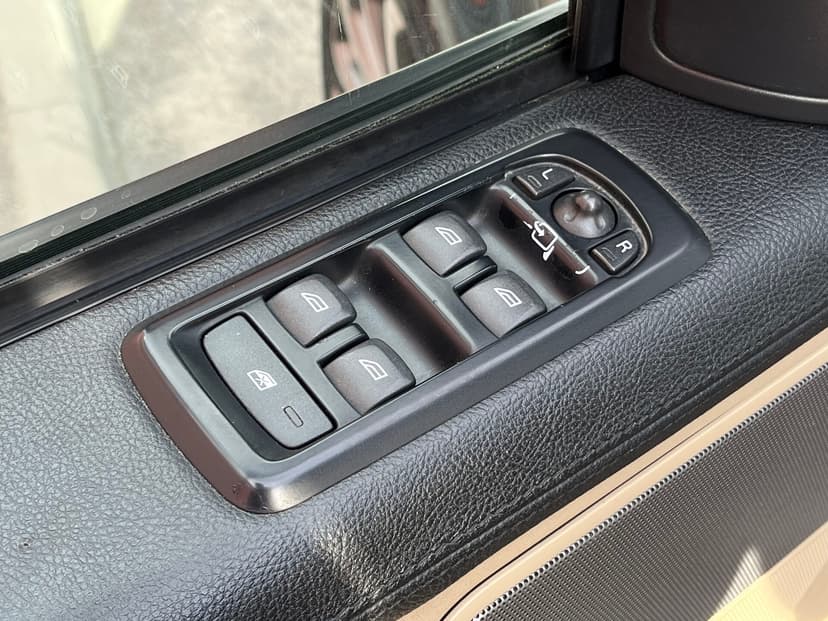 land rover-range rover sport-2011-53-17