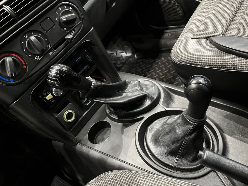 chevrolet-niva-2012-374-17