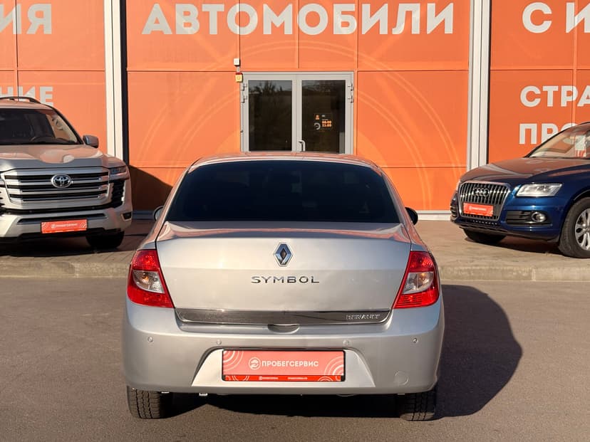 renault-symbol-2009-427-5