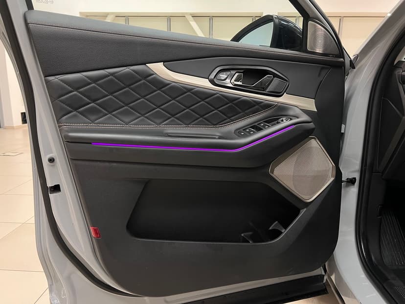 exeed-txl-2022-730-32