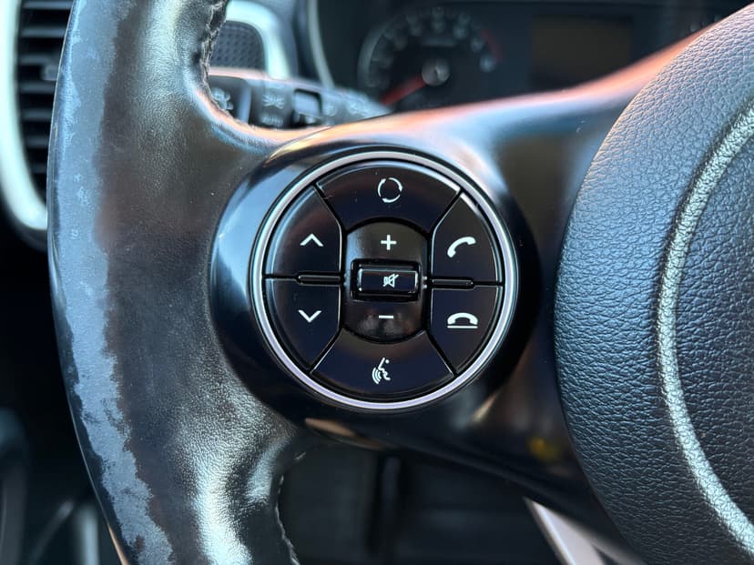 kia-soul-2021-237-13