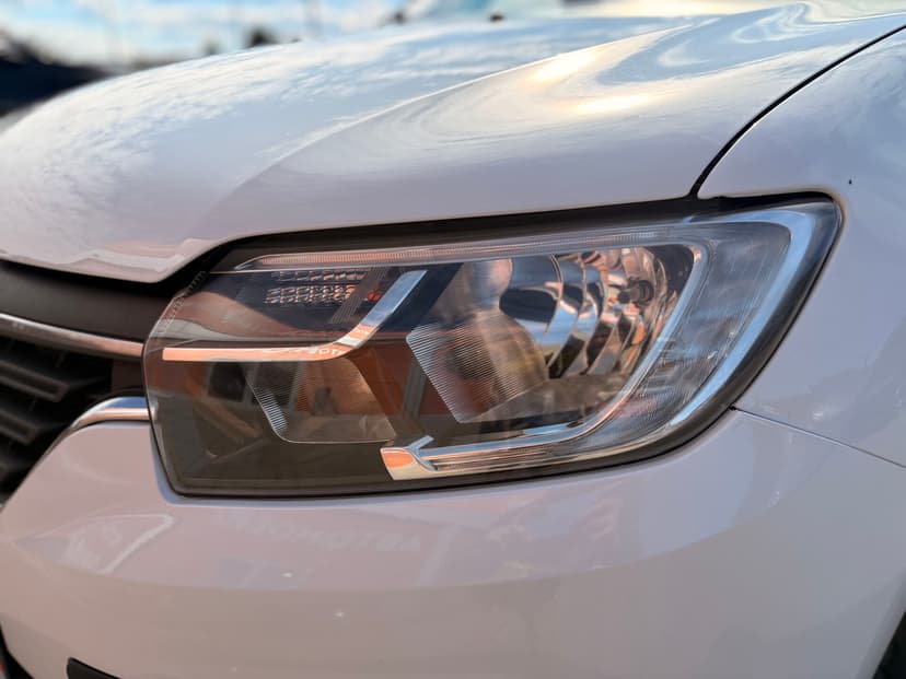 renault-logan-2018-389-8