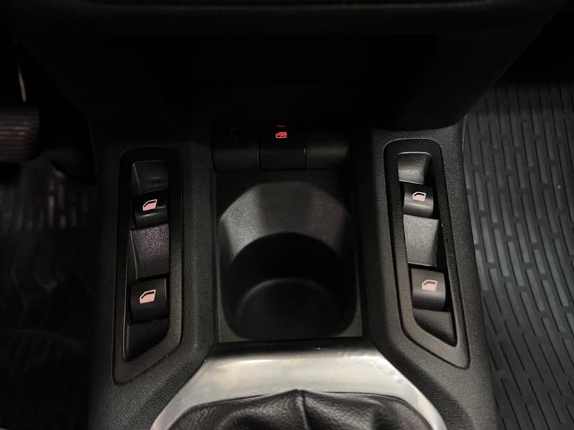 citroen-c-elysee-2013-18-15