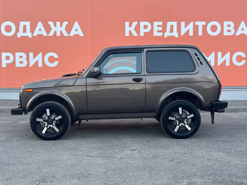 ваз (lada)-4x4 (нива)-2018-83-7