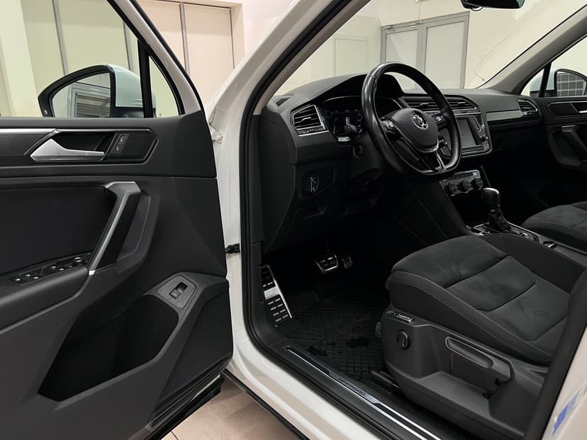 volkswagen-tiguan-2017-342-13