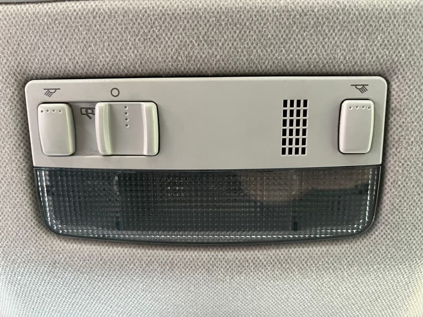 skoda-rapid-2019-232-24