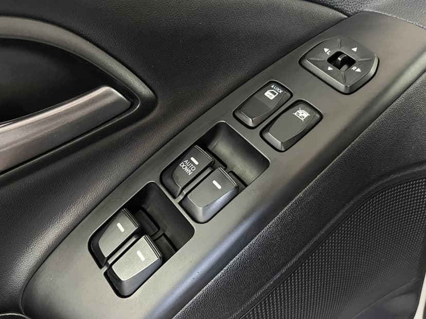 hyundai-ix35-2014-45-21