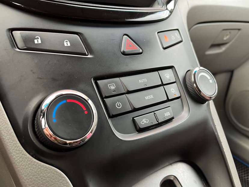 chevrolet-orlando-2012-33-13