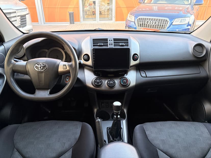 toyota-rav4-2012-333-10