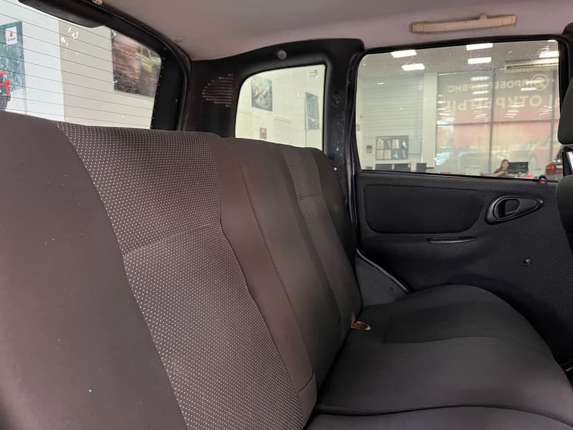 chevrolet-niva-2004-179-21