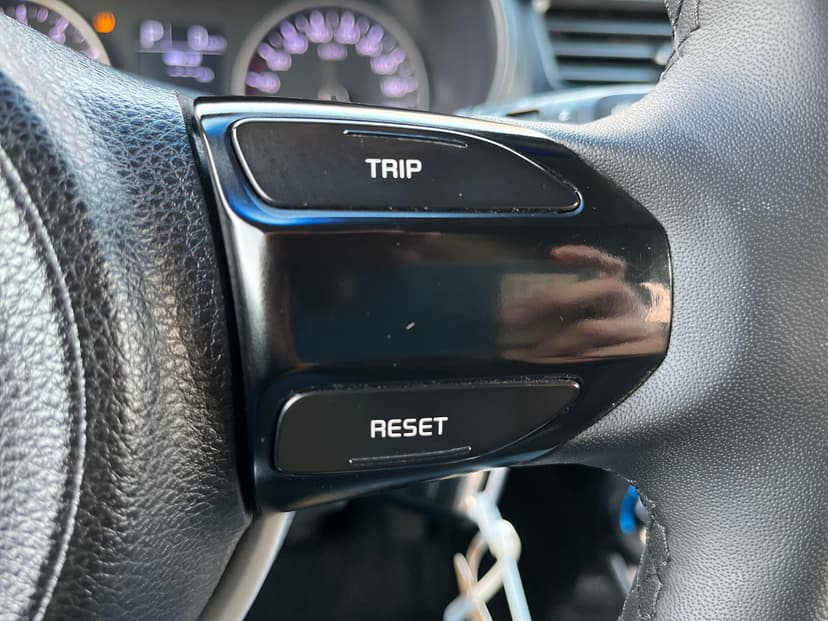 kia-rio x-line-2018-954-13