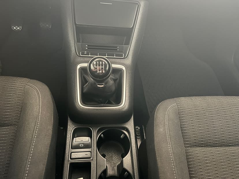 volkswagen-tiguan-2015-197-20