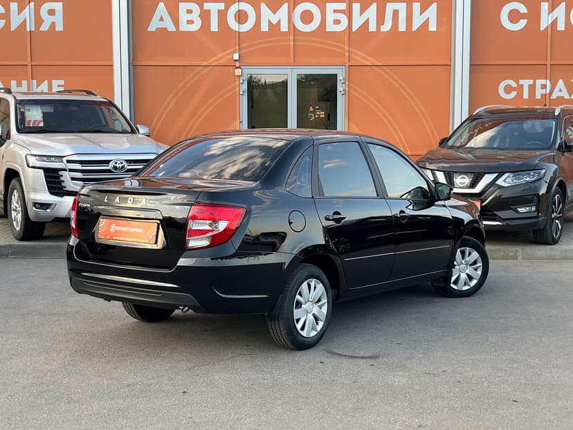 ваз (lada)-granta-2023-218-4