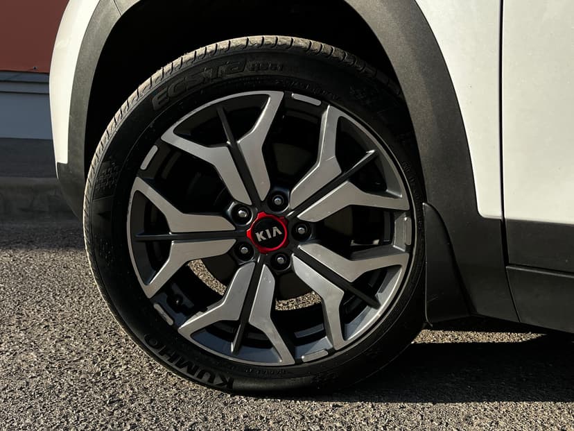 kia-seltos-2020-263-8