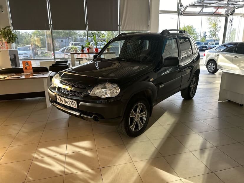 chevrolet-niva-2014-278-0