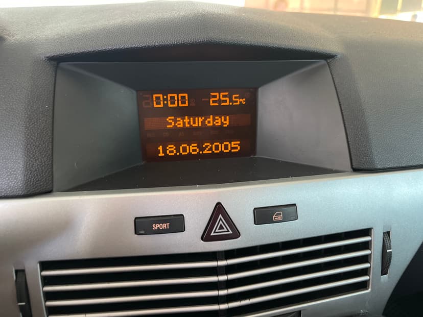 opel-astra-2005-261-14