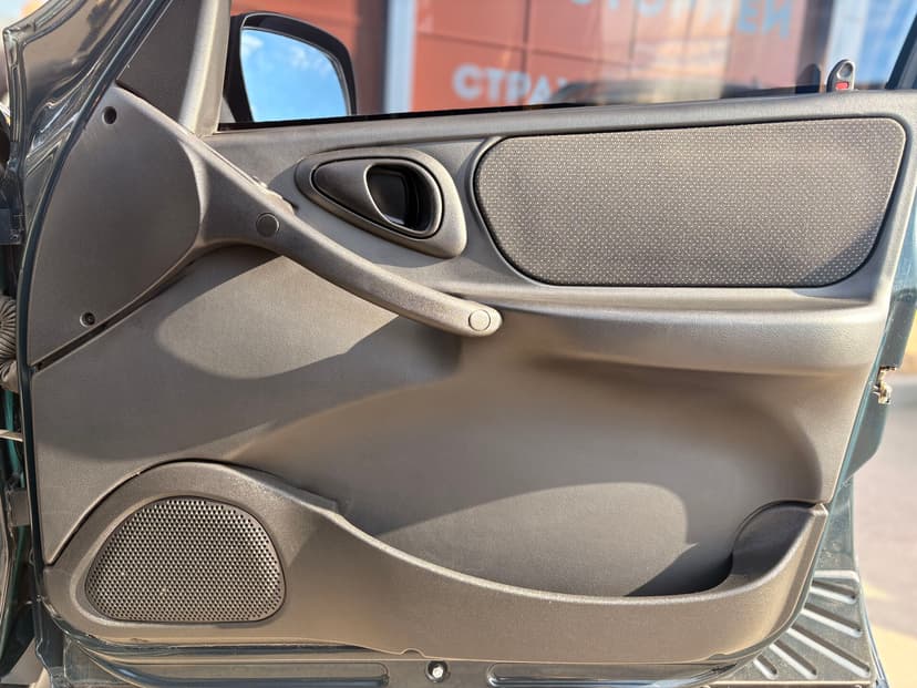 ваз (lada)-niva travel-2023-511-25