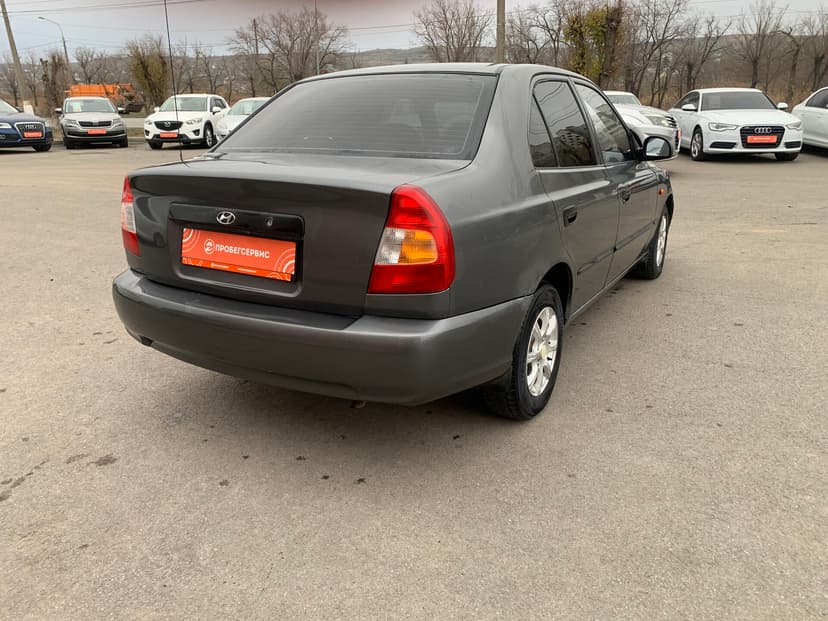 hyundai-accent-2005-686-2