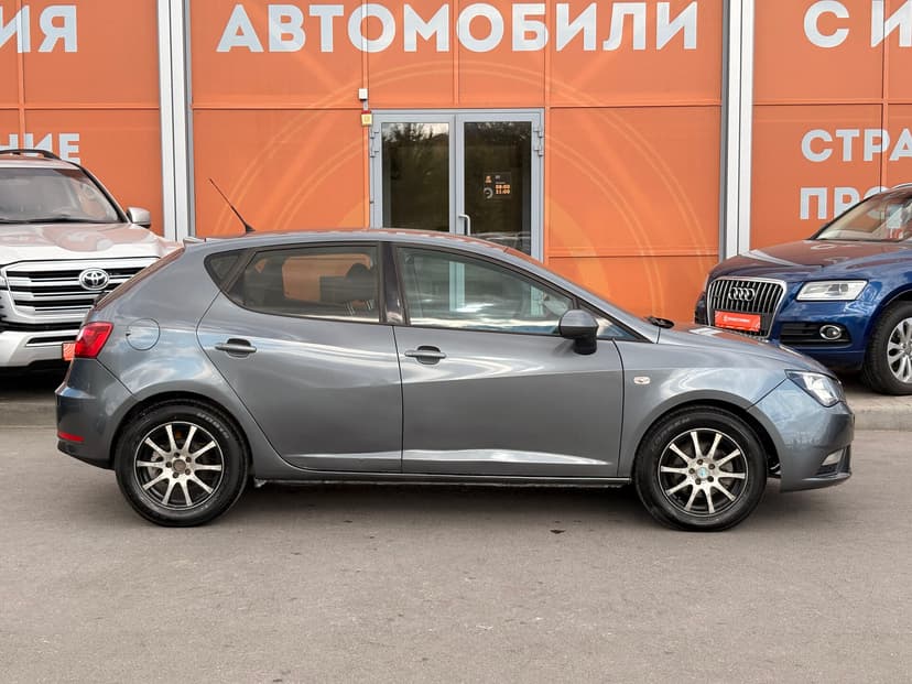 seat-ibiza-2012-367-4