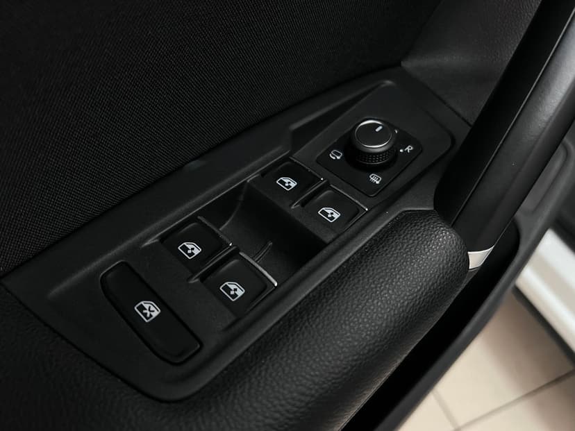 volkswagen-tiguan-2017-342-27