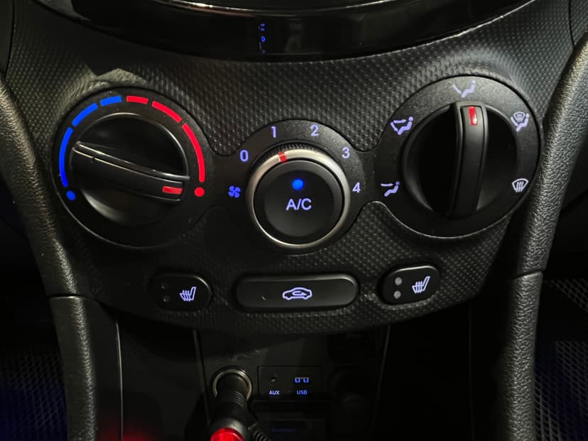 hyundai-solaris-2015-1125-11