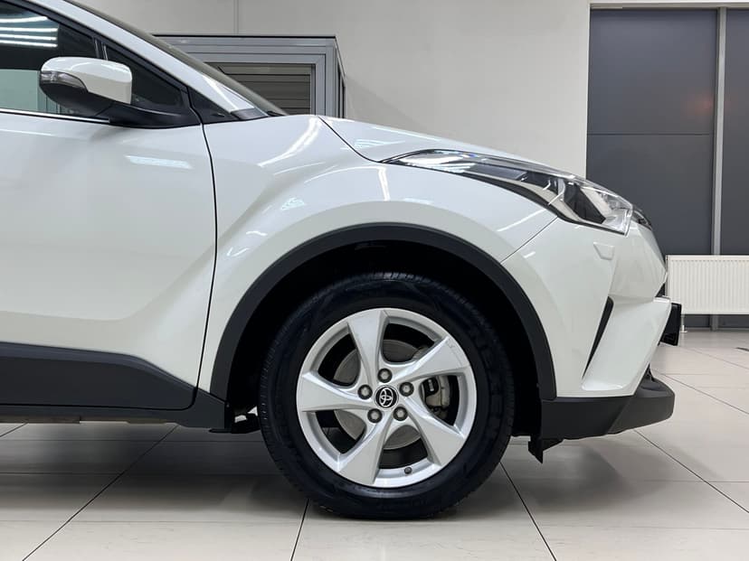toyota-c-hr-2018-463-8