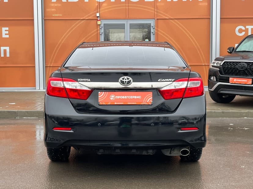 toyota-camry-2014-933-5