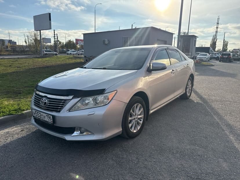 toyota-camry-2012-626-0