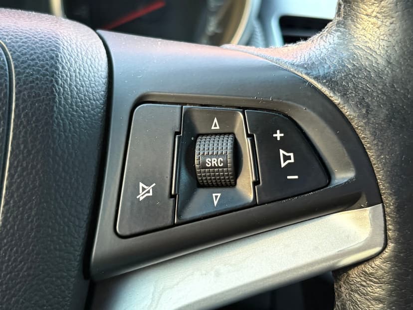 chevrolet-cruze-2012-182-12