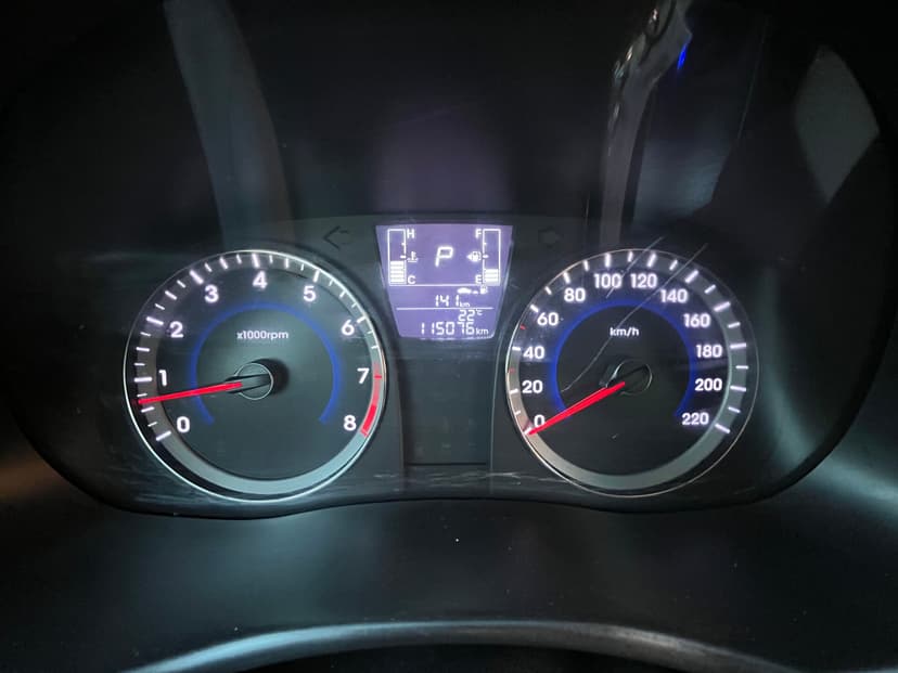 hyundai-solaris-2016-211-11