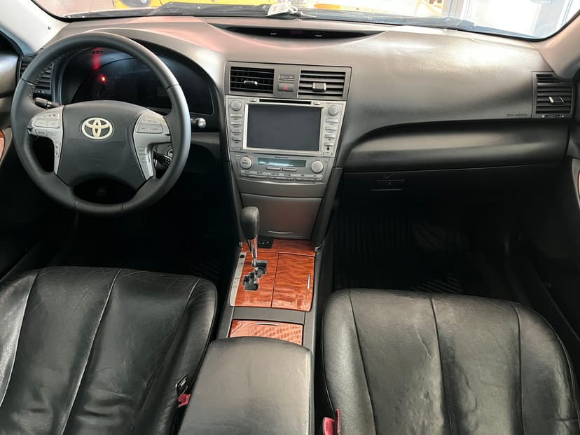 toyota-camry-2011-446-13