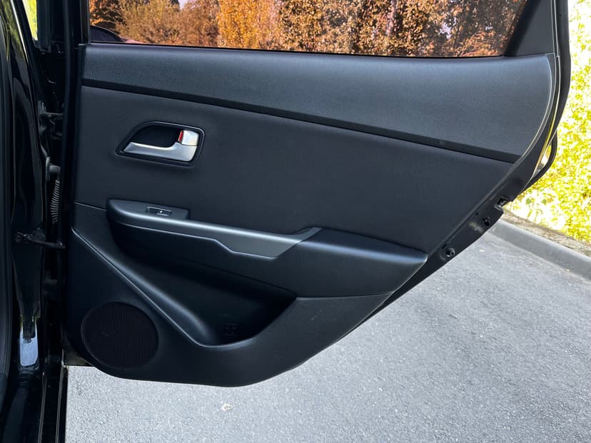 kia-rio-2017-97-23