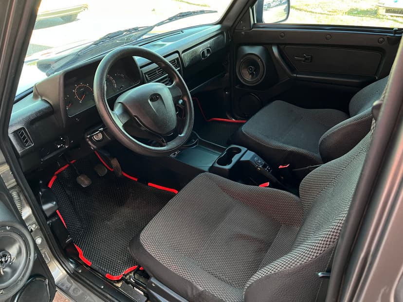 ваз (lada)-4x4 (нива)-2018-83-14