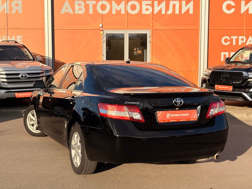 toyota-camry-2010-518-6