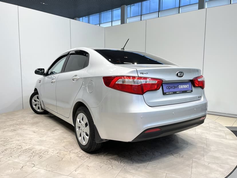 kia-rio-2014-403-2