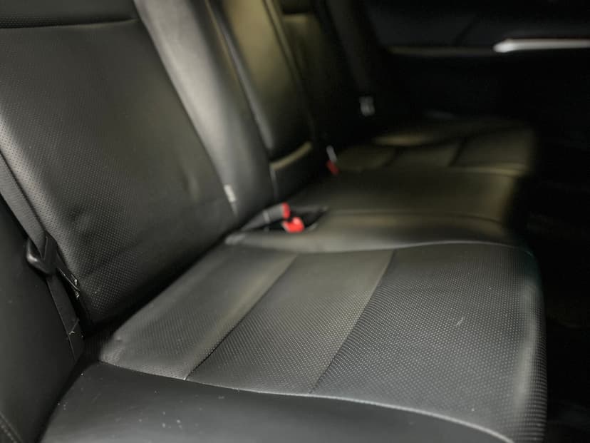 toyota-camry-2014-933-24