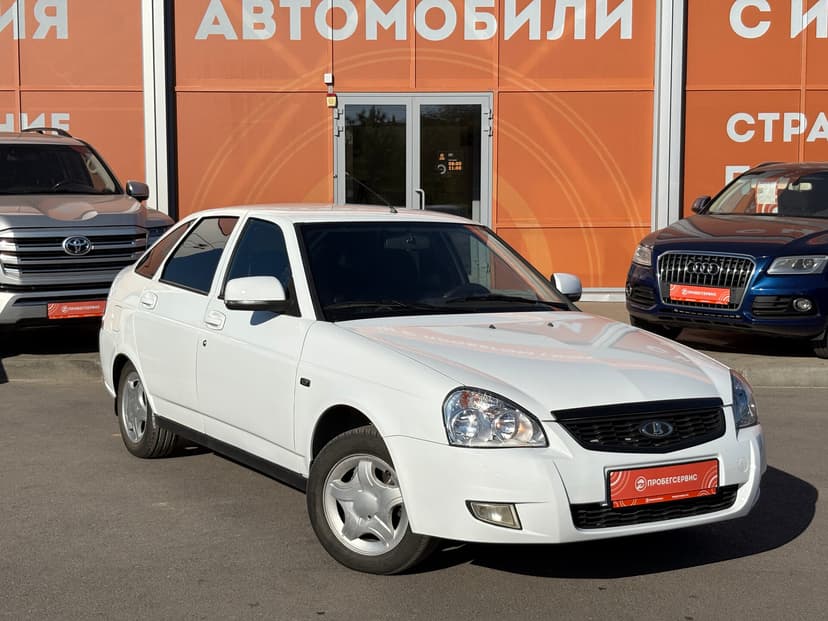 ВАЗ (LADA) Priora с пробегом, 2014 год, Волгоград, 1.6 бензин, Механика - вид 3