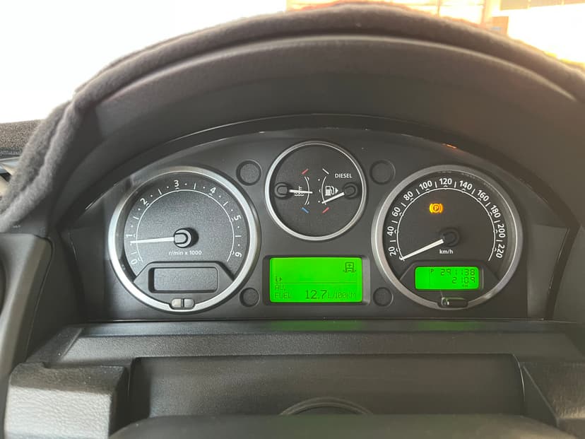 land rover-discovery-2006-448-17