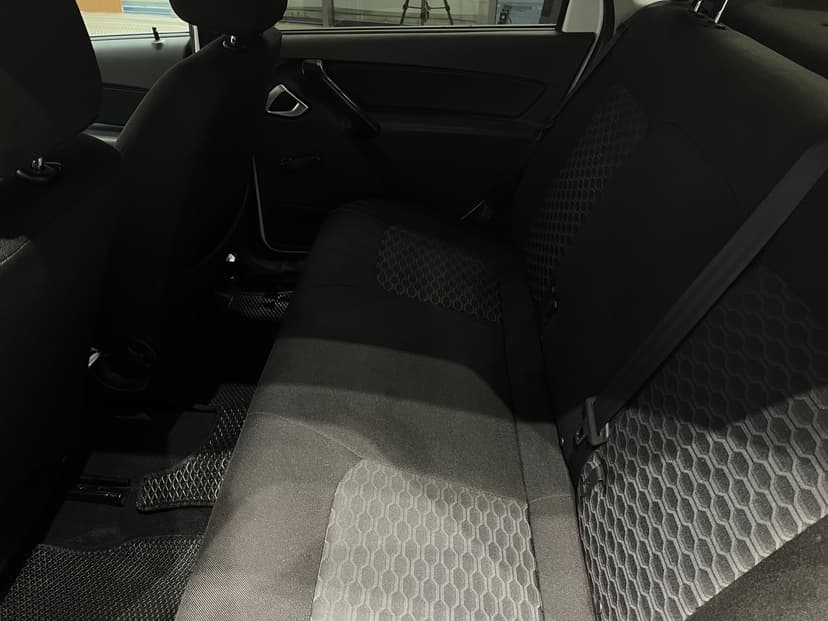 ваз (lada)-granta-2019-1085-11