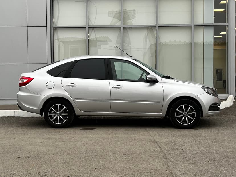 ваз (lada)-granta-2023-763-4