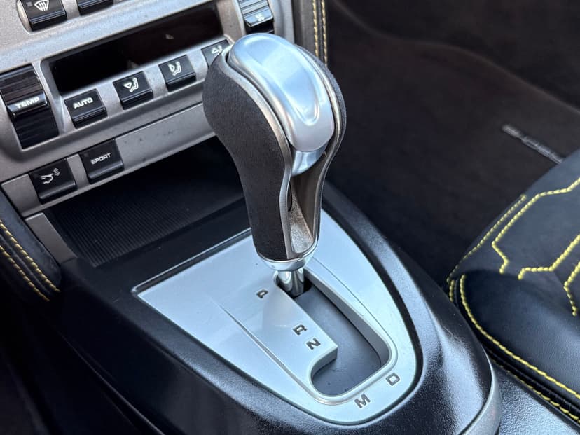 porsche-cayman-2007-330-16