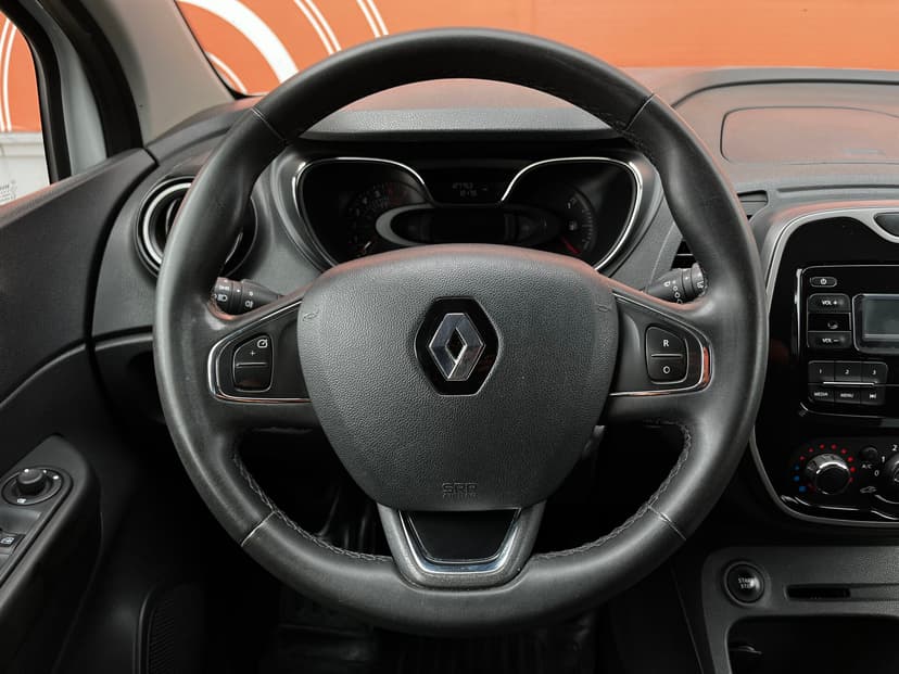 renault-kaptur-2018-88-13