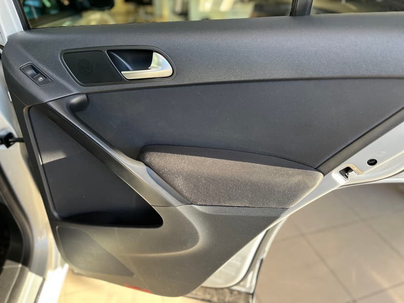 volkswagen-tiguan-2012-409-20